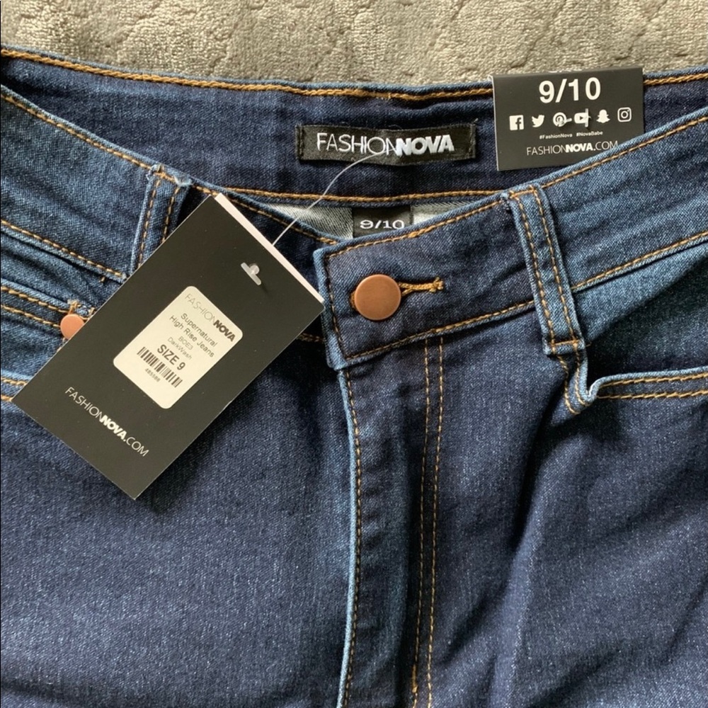 Fashion nova jeans sz 9